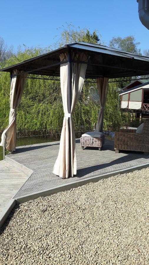 Prachtige Chalet Wabi Sabi Aan Het Water! Geel Ngoại thất bức ảnh